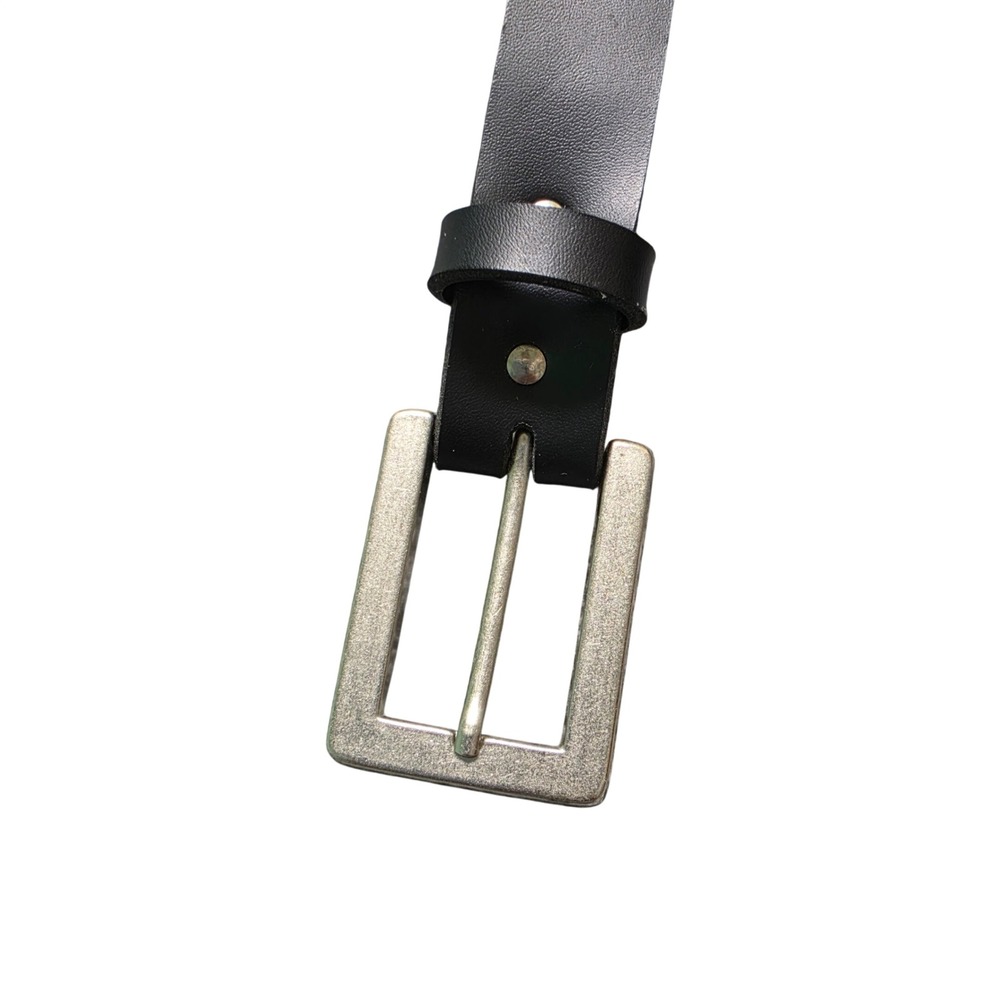 Belt Unbranded 28W Womens Black Excellent Leather Silver Buckle Mexico Made - Picture 2 of 5